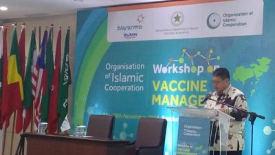 Direktur Utama Bio Farma, Iskandar pada acara Workshop on Vaccine Management yang diikuti 10 negara Organisasi Kerjasama Islam di Kantor Bio Farma Jalan Pasteur, Kamis (17/11/2016). 